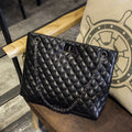 Women's rhombus patterned chain shoulder handbag